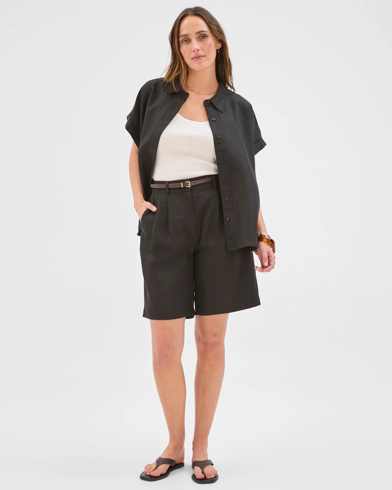 Preview Amelia Tailored Shorts - Black 4 of 5