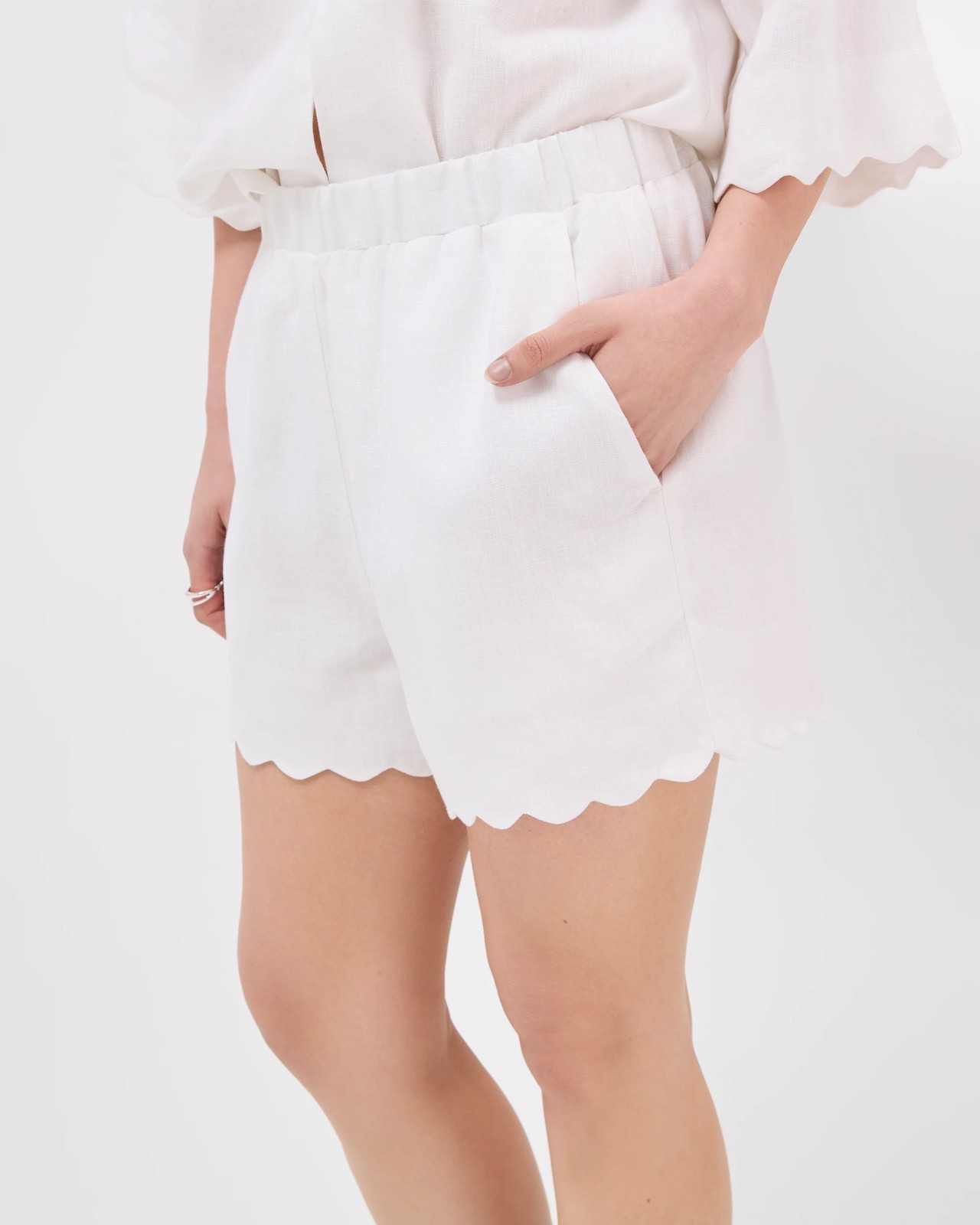 Lily Loves European Linen Scallop Shorts - White 4 of 6