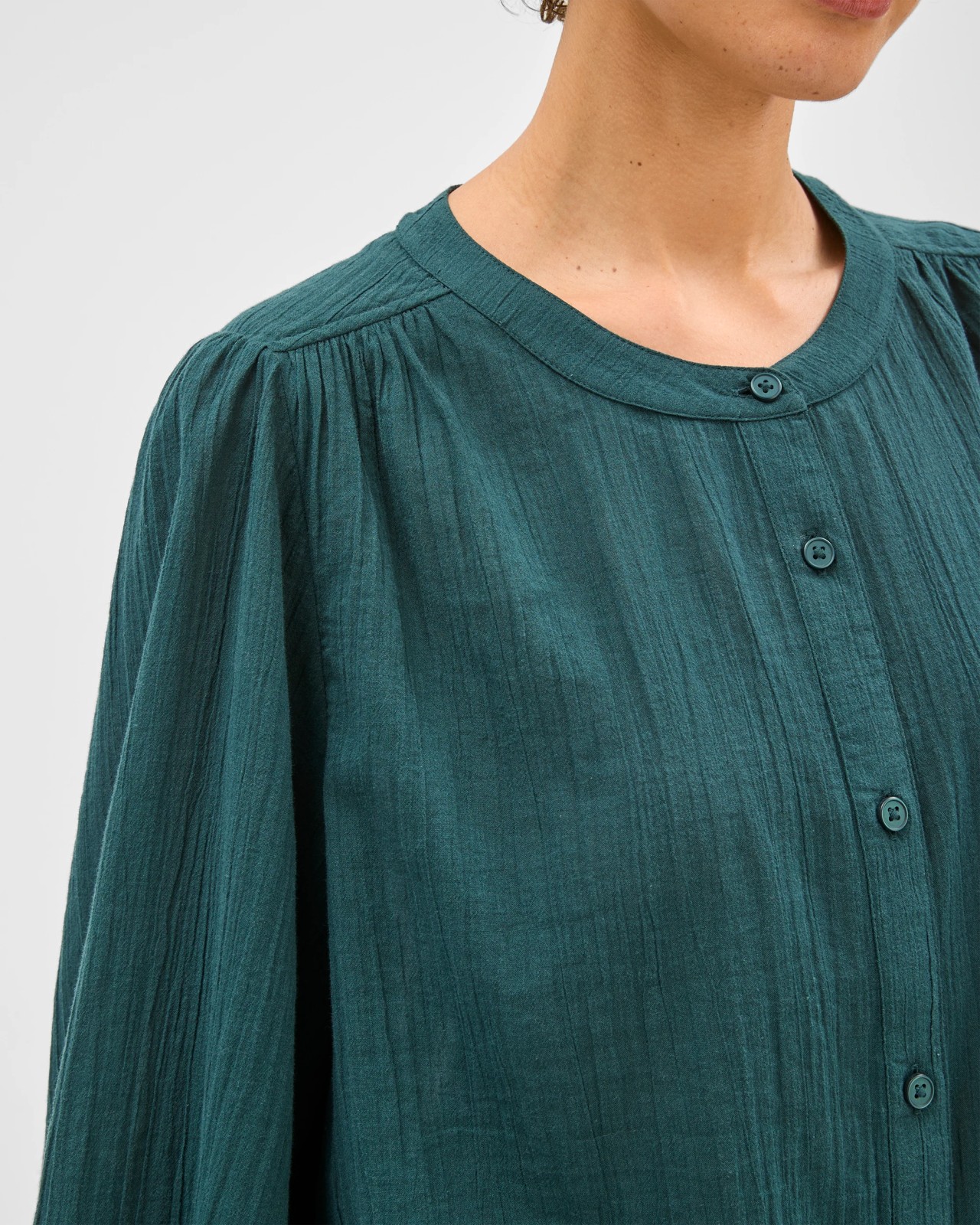 3/4 Sleeve Femme Print Blouse - Ponderosa Pine 3 of 5
