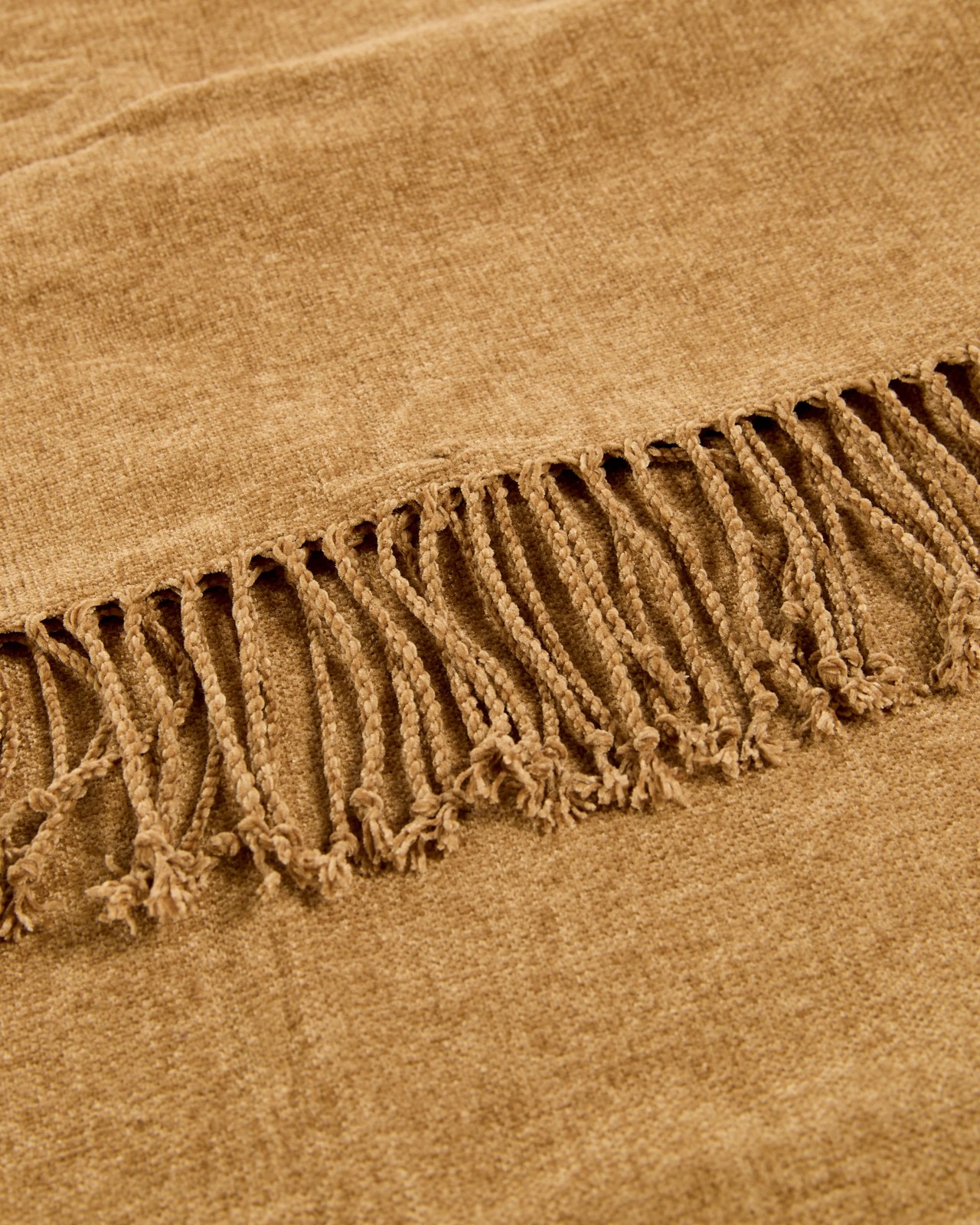 590_72086940_2+590T7208