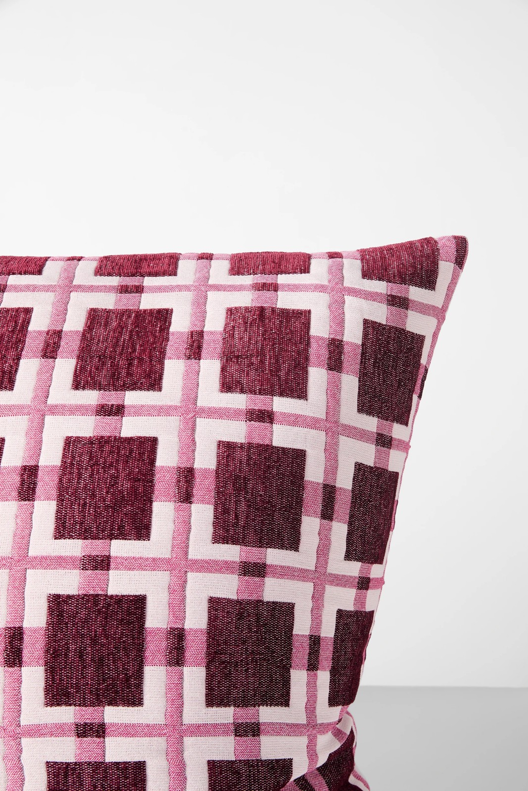 Scarlett Chenille Textured European Pillowcase - Sangria 3 of 3