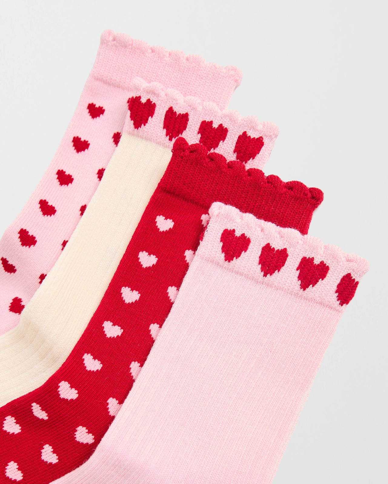 Maxx Cotton Blend 4 Pack Girls Patterned Crew Socks 2 of 3