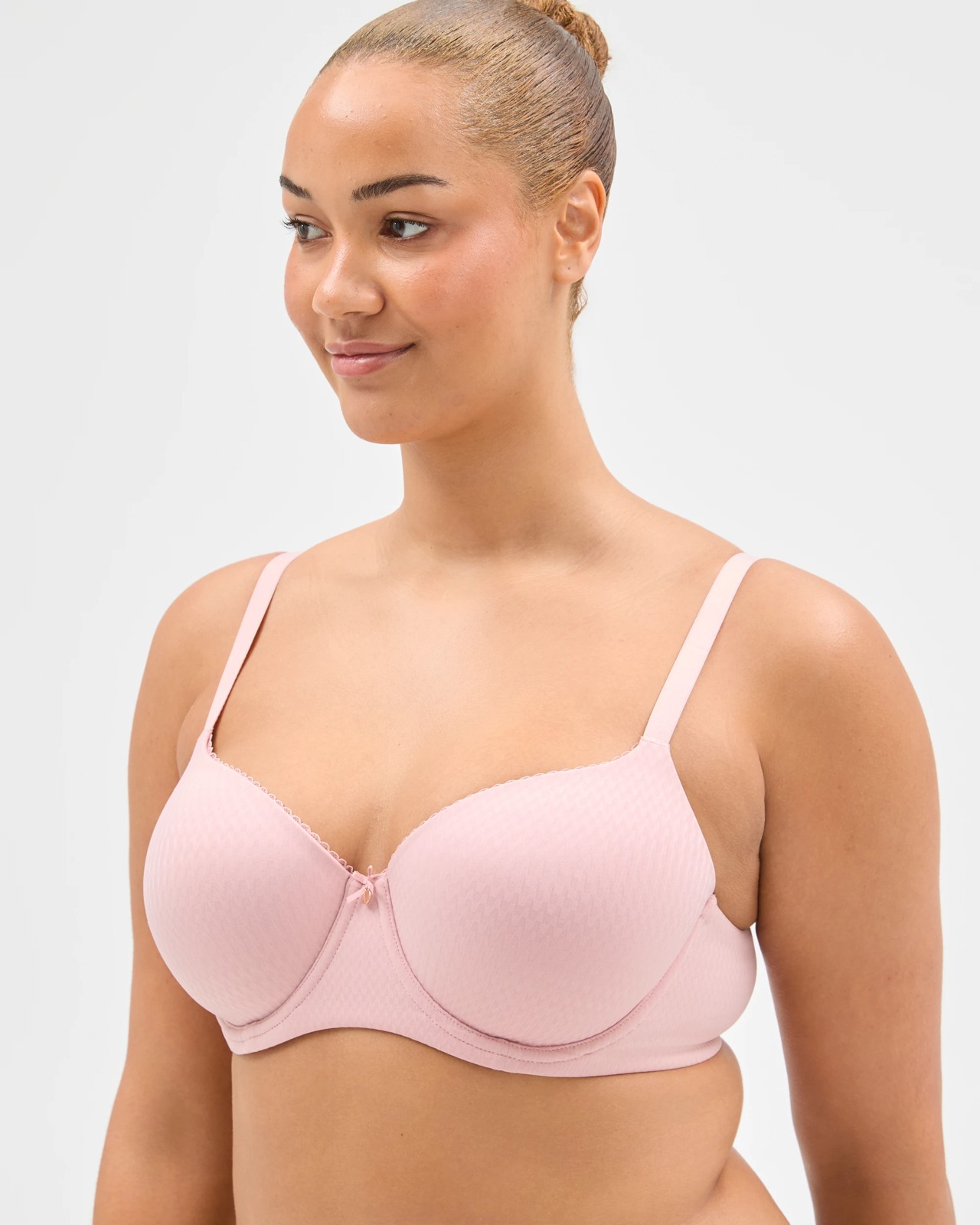 Fuller Figure Lace Edge Lightly Lined T-Shirt Bra 2 of 3