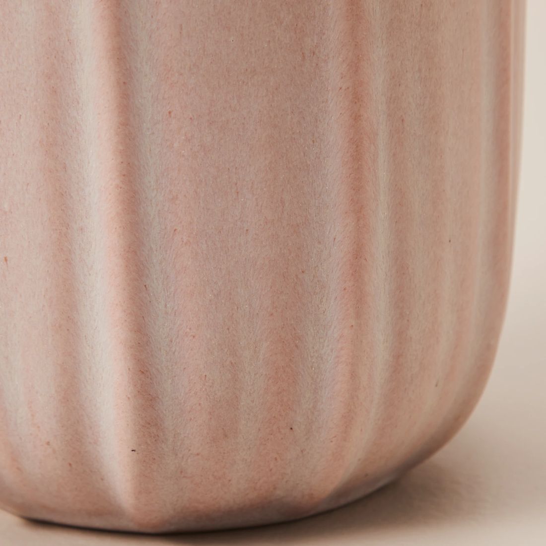 Rosa Small Ribbed Pot Target Australia