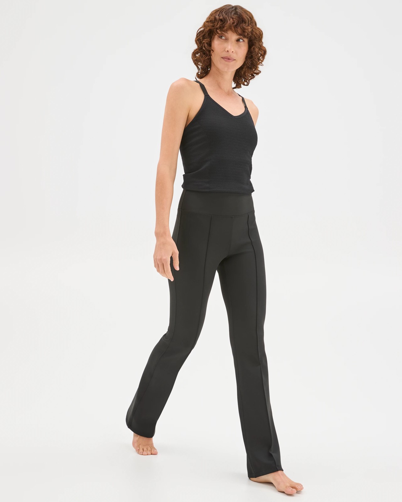 Active Scuba Outdoor Flare Trackpants - Black 4 of 6