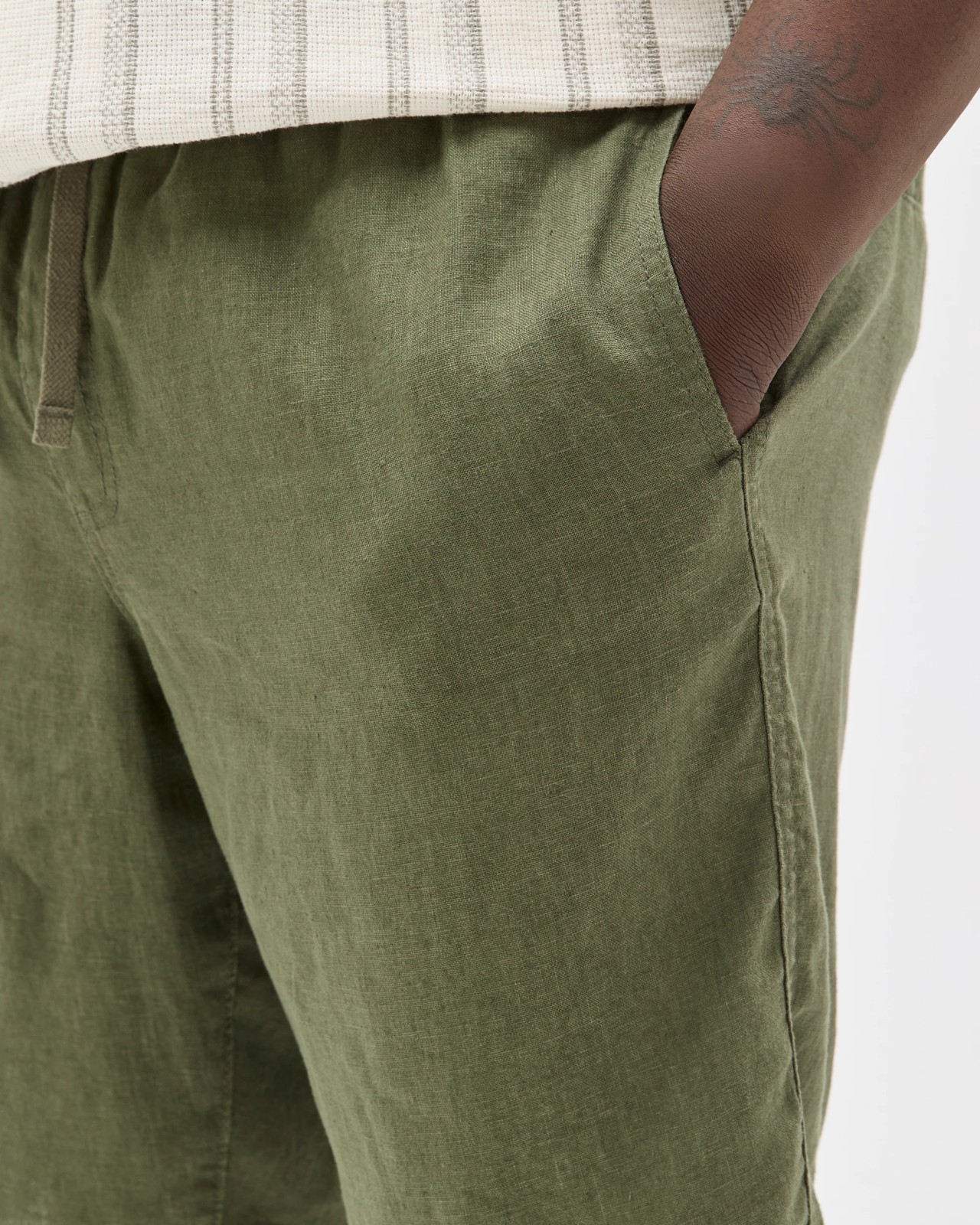Plus Size European Linen Shorts - Khaki 4 of 5