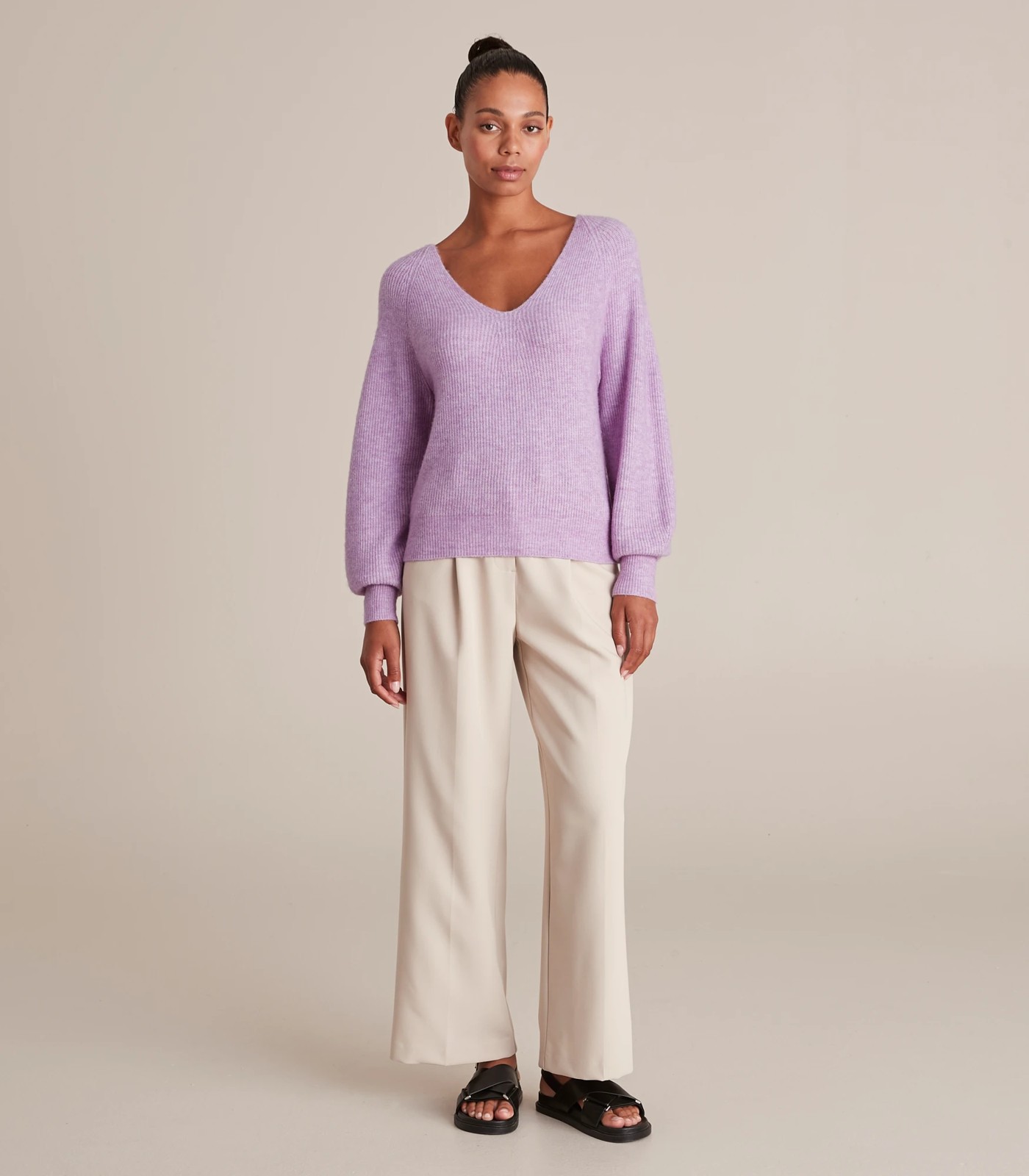 Preview V-Neck Puff Sleeve Knit Jumper 2 of 6