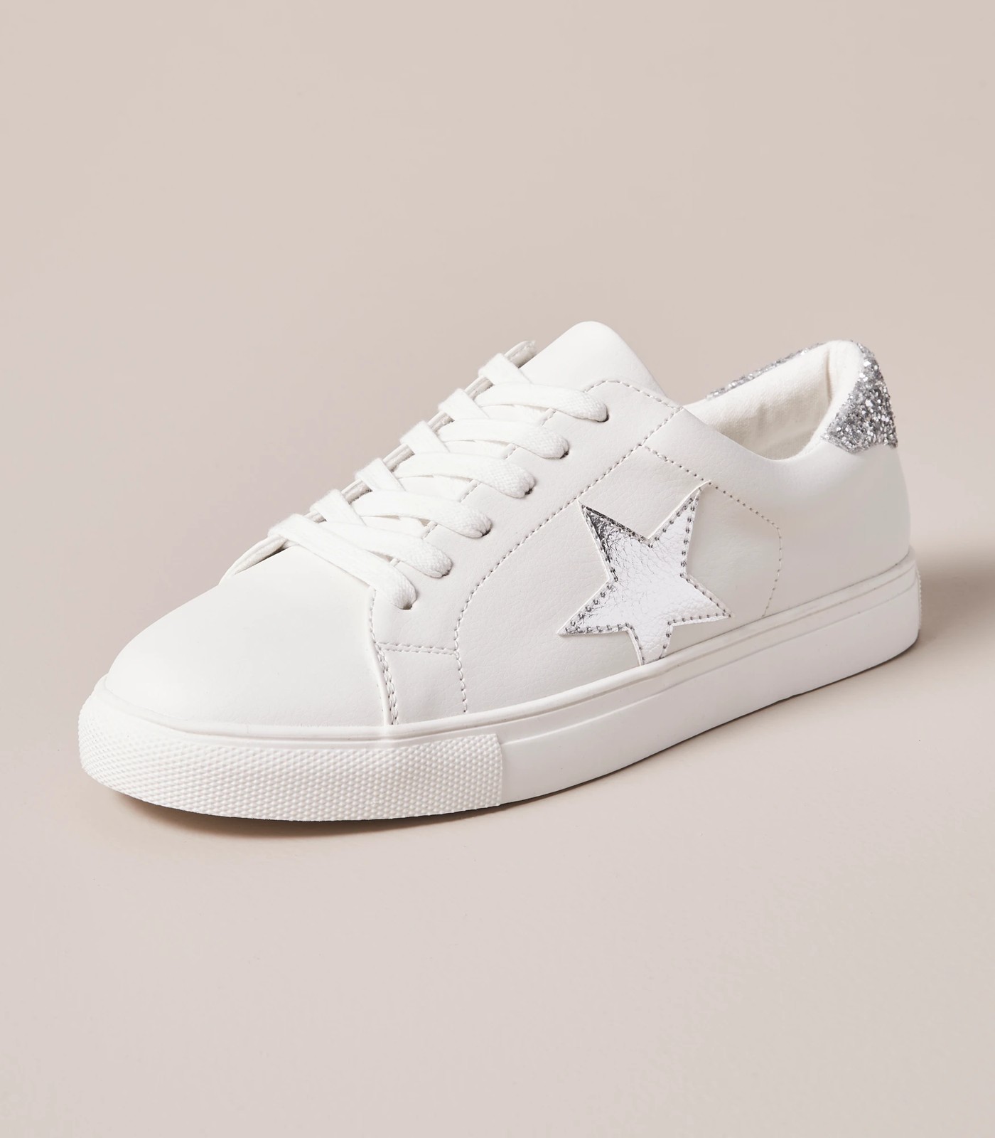 Converse tennis best sale shoes at target