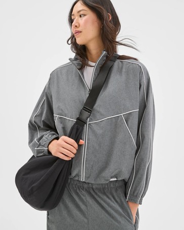 Active Motion Zip Through Jacket