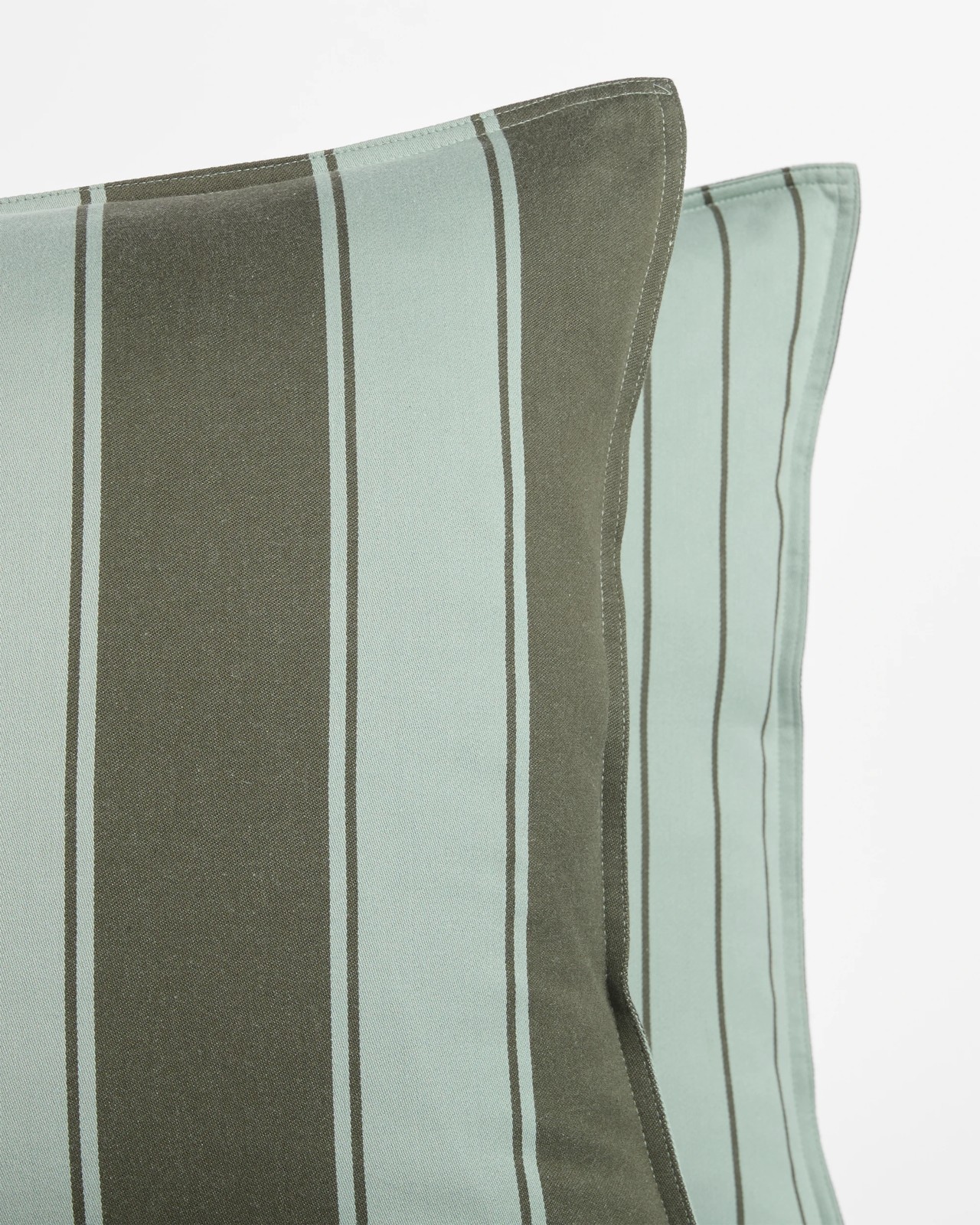 500_72184257_9+500T7218