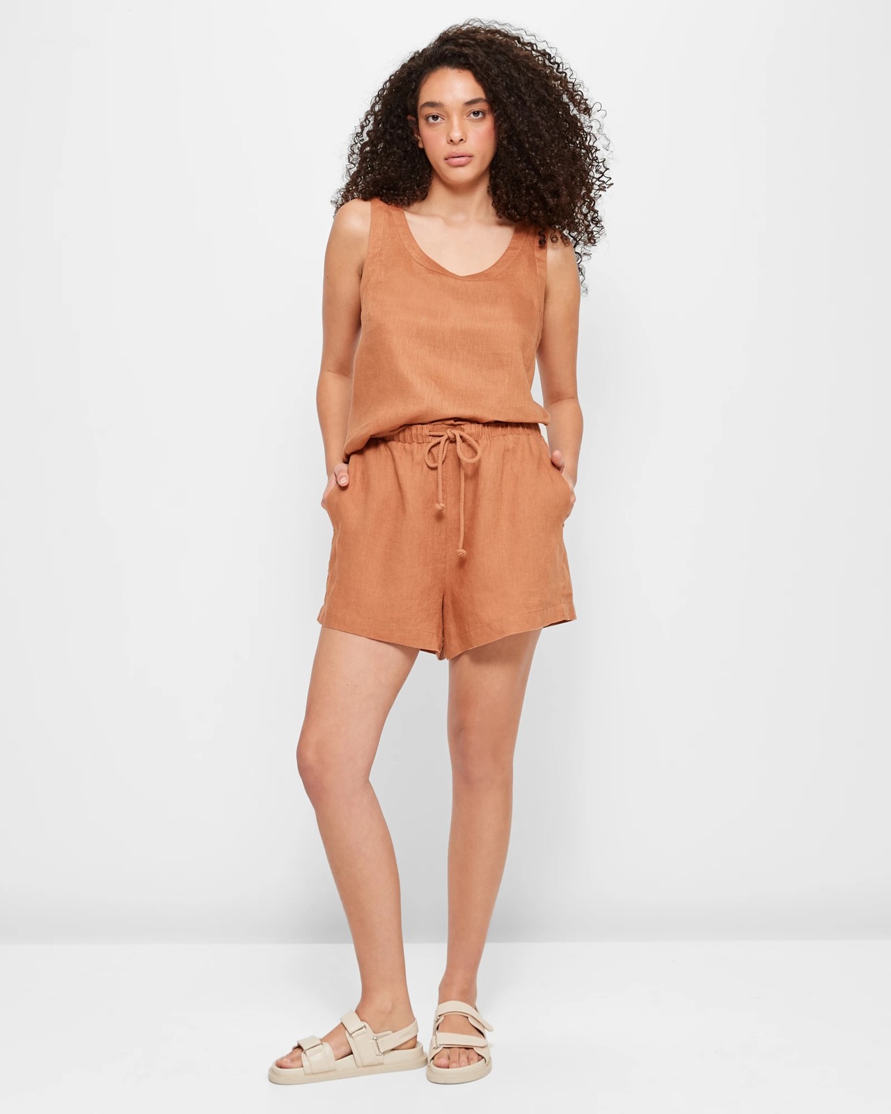 European Linen Shorts 2 of 5