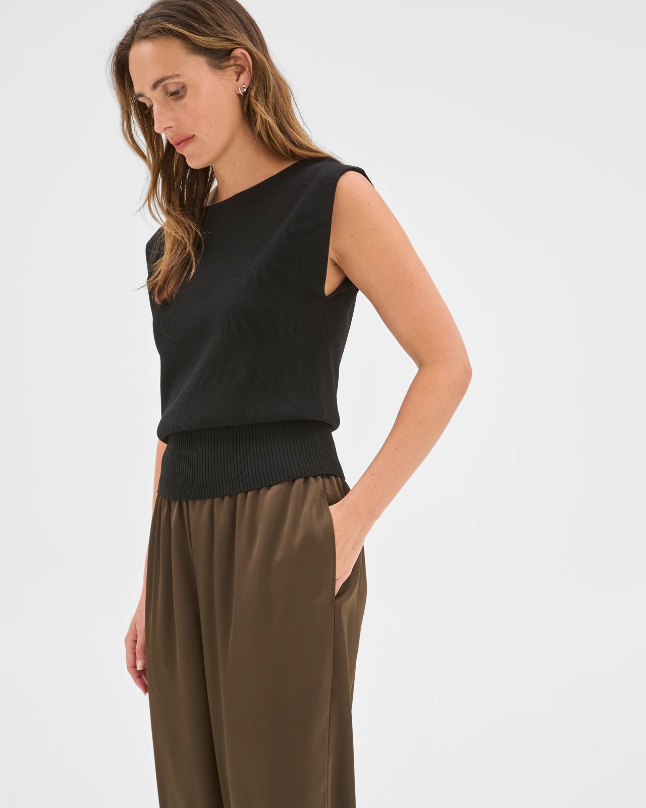 Preview Satin Pants 5 of 6