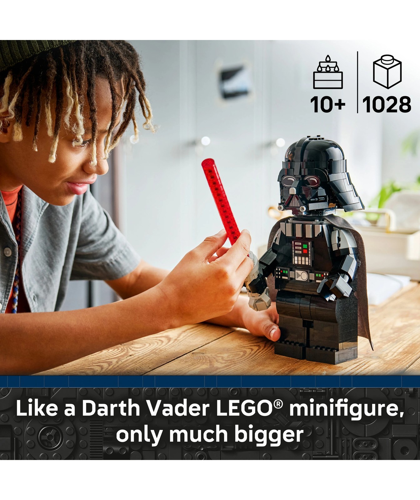 LEGO® Star Wars TM Up-Scaled Darth Vader™ Minifigure 75461 2 of 5
