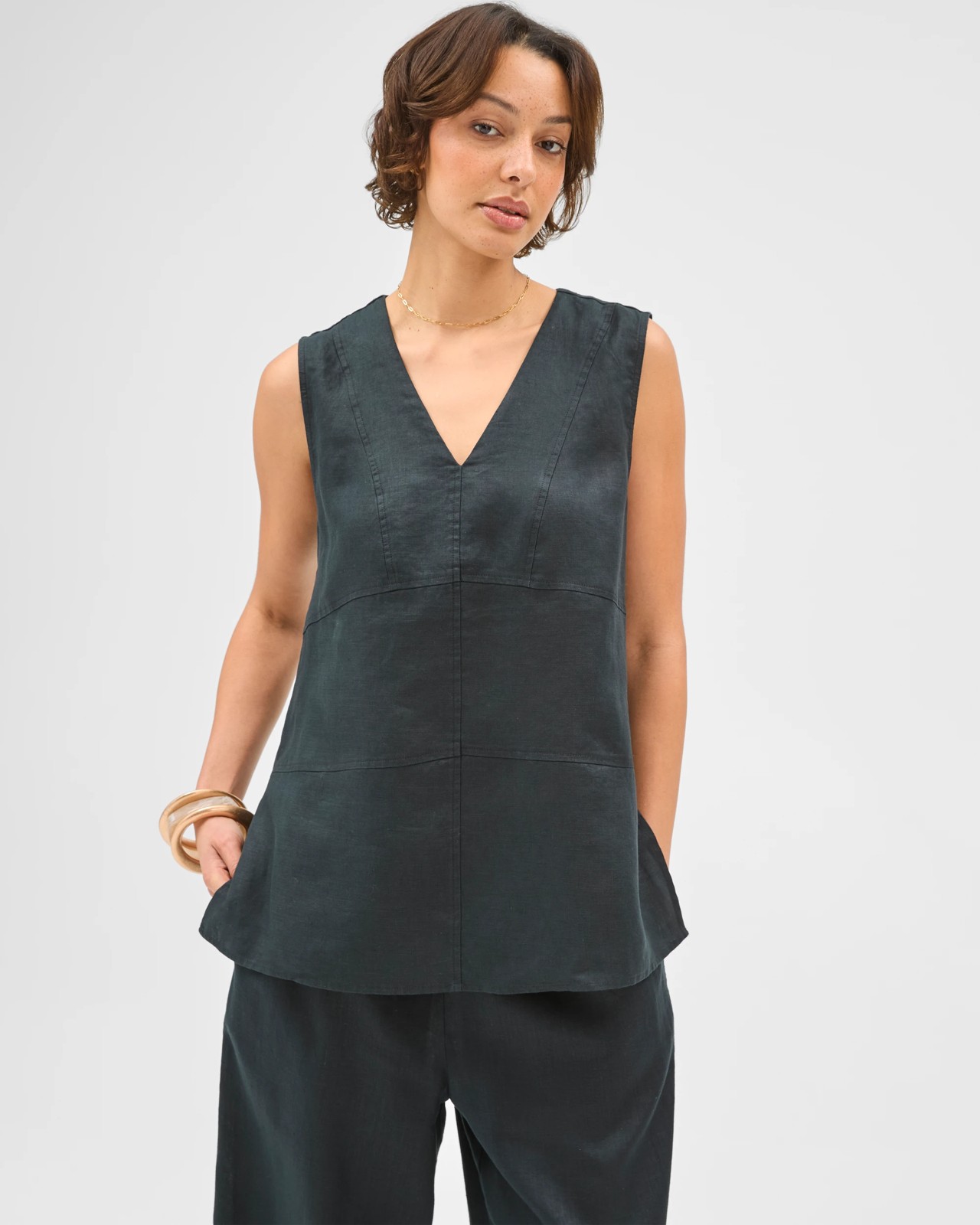 European Linen Sleeveless Tunic - Black 3 of 6