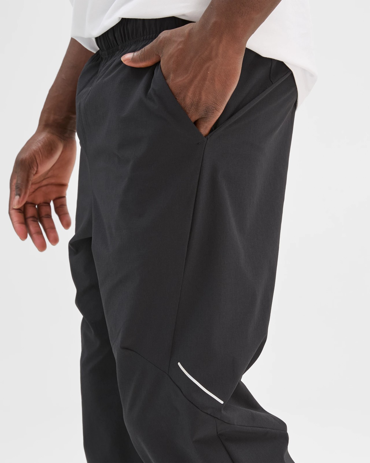 Active Tech Utility Woven Pants - Black 4 of 6