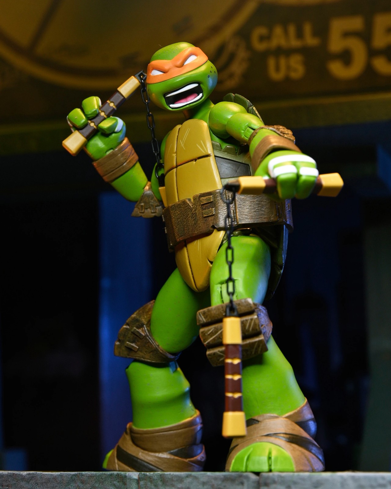 Neca TMNT Ultimate Michelangelo 7-Inch Figurine 4 of 6
