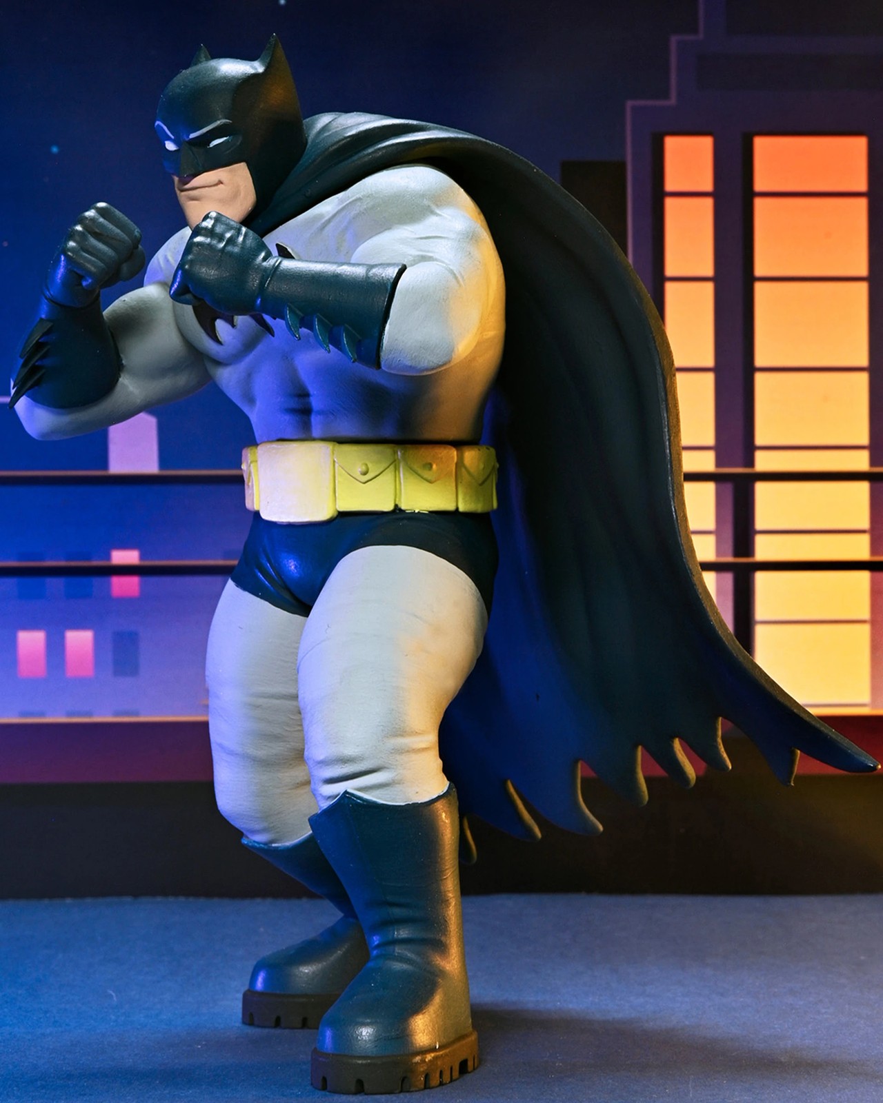 NECA Toony Batman 6-Inch Scale Action Figure 4 of 6