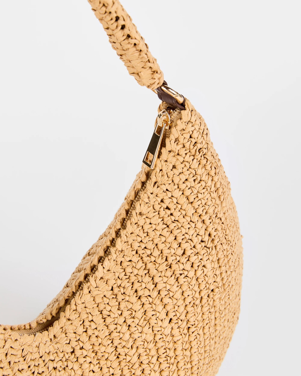 160_71966830_2+160T7196