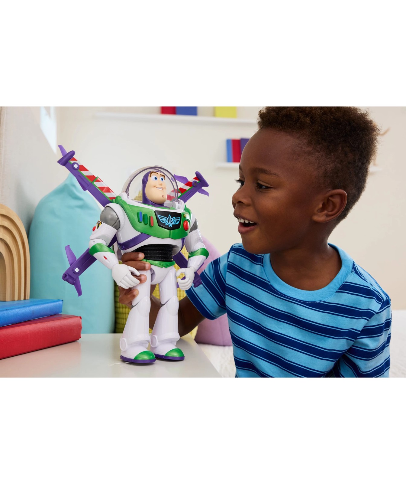Disney and Pixar Toy Story Flight Mode Hi-Tech Edition Buzz Lightyear 5 of 5