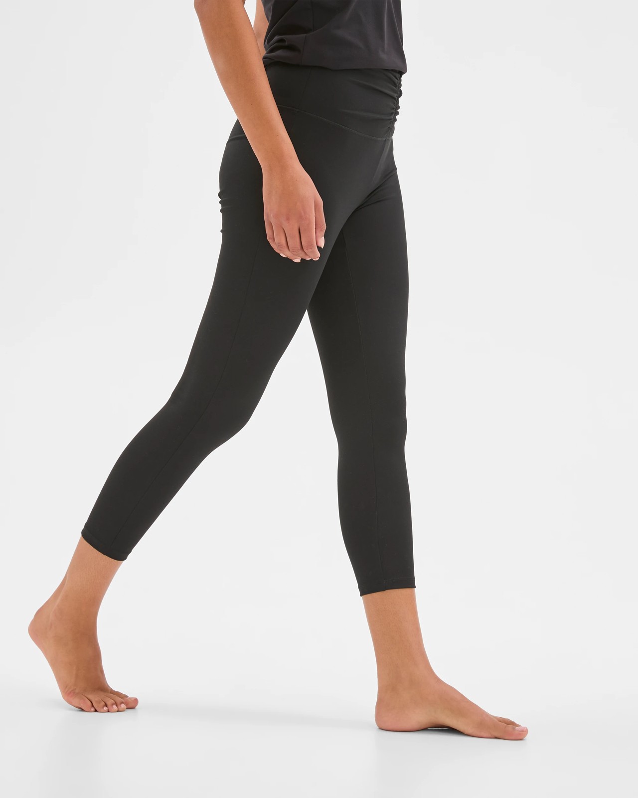 Active Studio Soft Ruched 7/8 Length Tights - Black 4 of 6