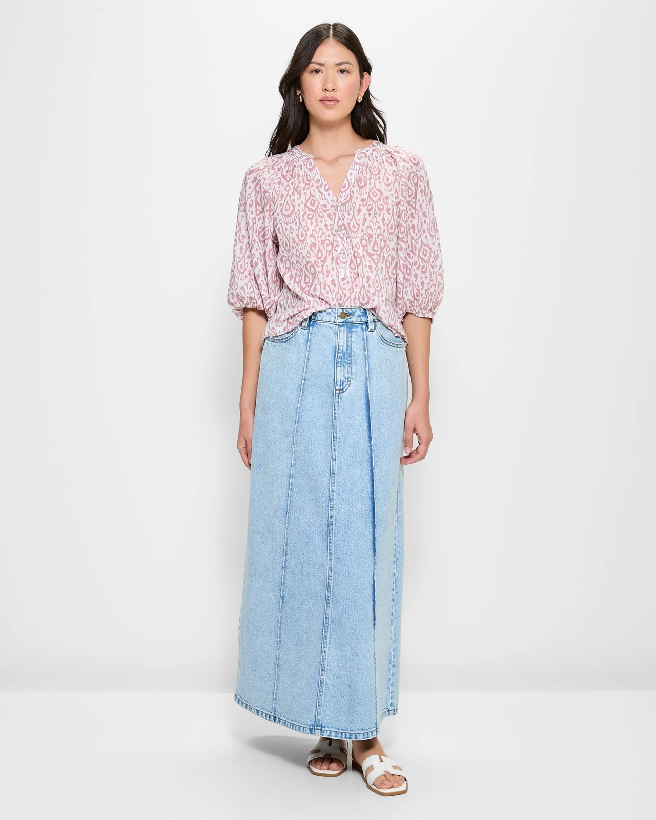 Dallas Puff Sleeve Blouse 2 of 5