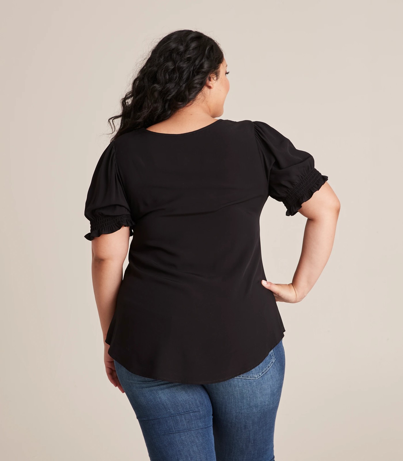 Curve Scoop Neck Woven T-Shirt 4 of 6