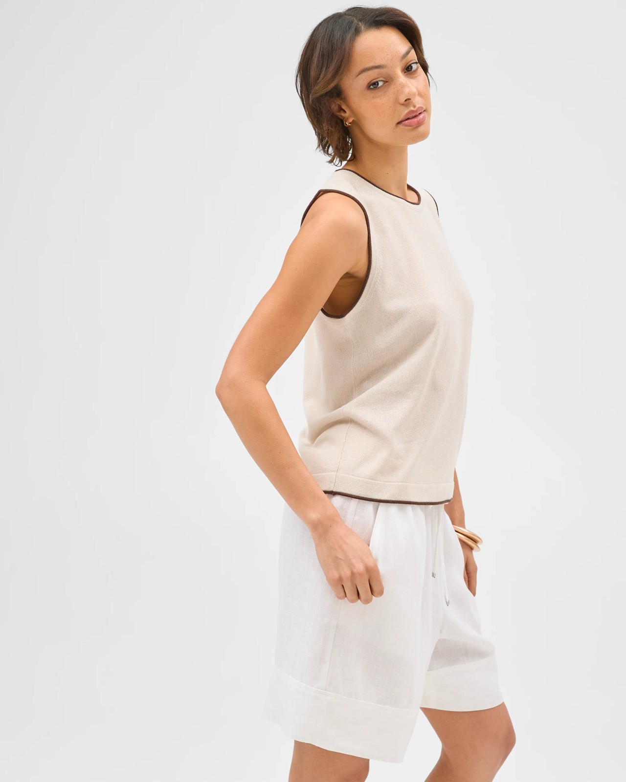 Contrast Trim Knit Tank Top - Pumice Coffee 4 of 6