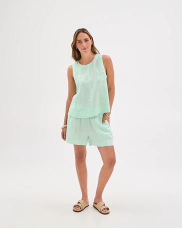 European Linen Pull On Shorts