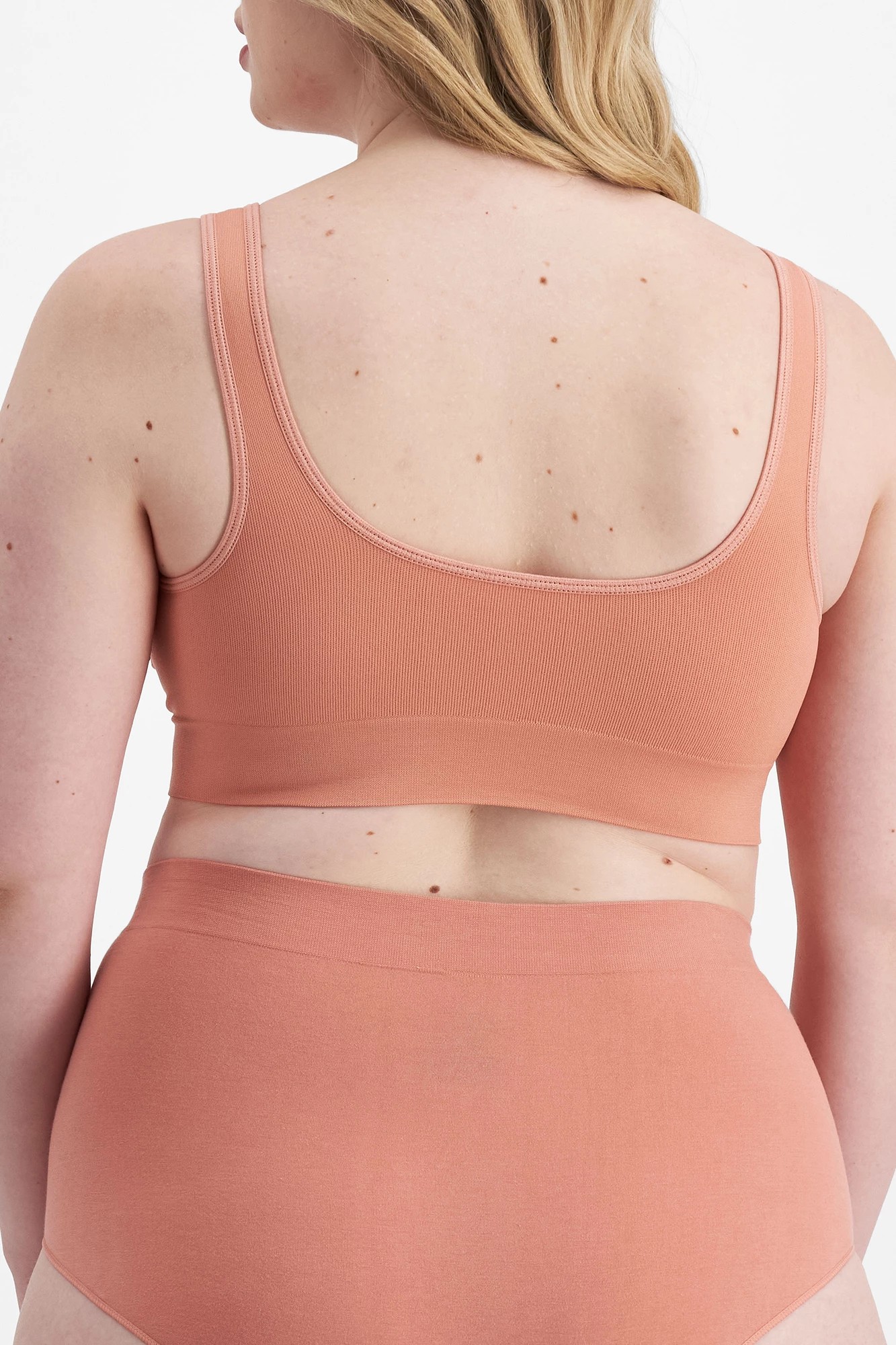 Bonds Women's Comfy Crop Wirefree Bra - Peach Dust