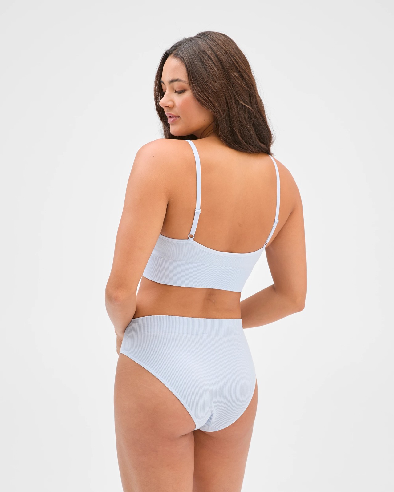 Lily Loves Ribbed Seamfree Push Up Crop  4 of 5
