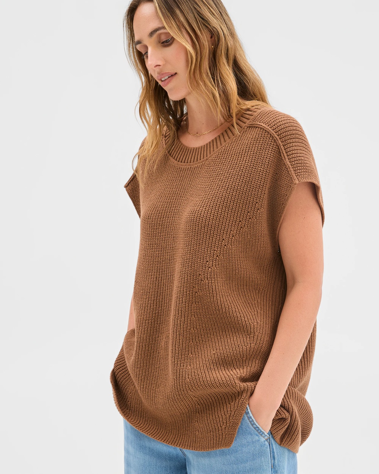 220_72081051_2+220T7208