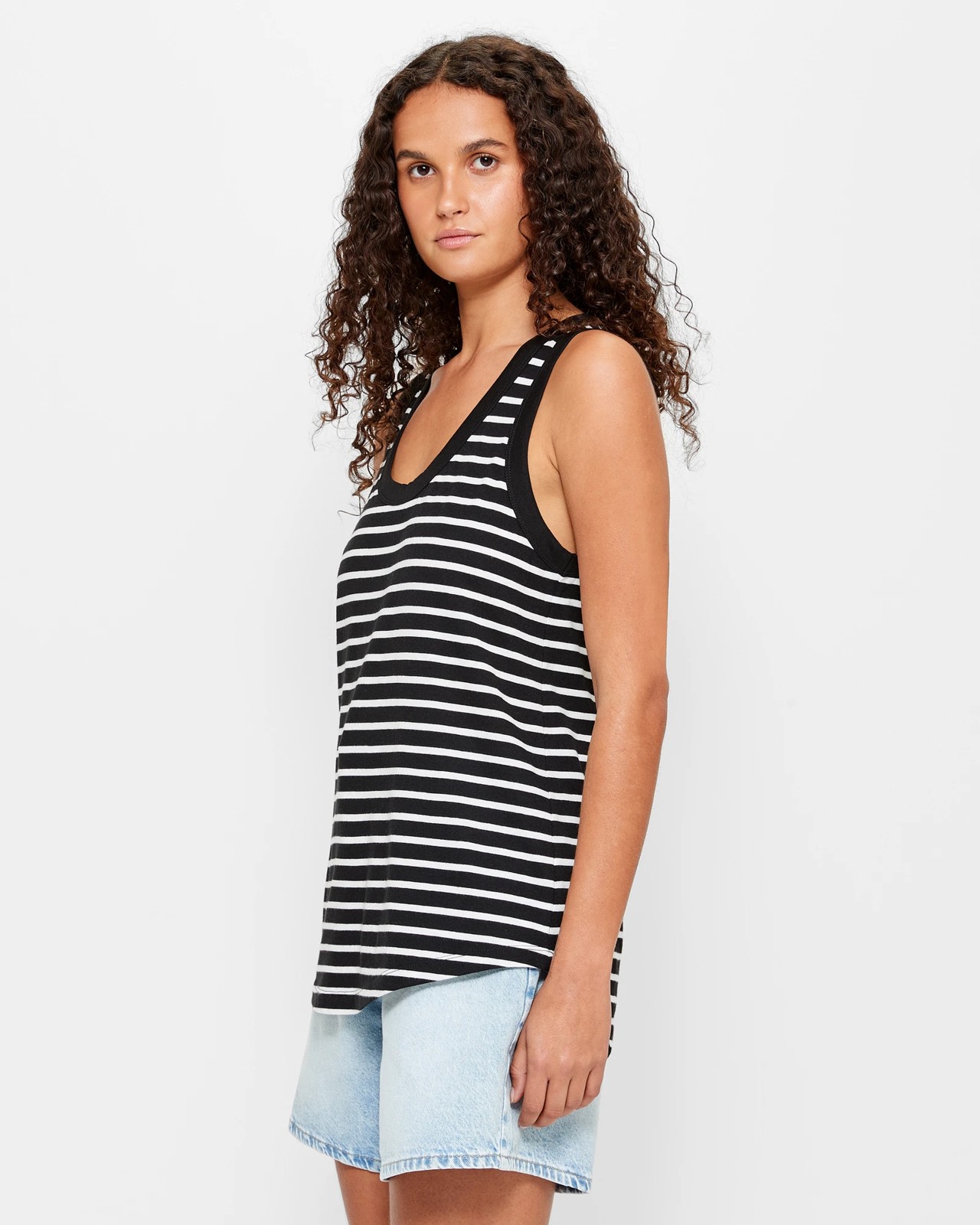 220_68309237_3+26ADA4