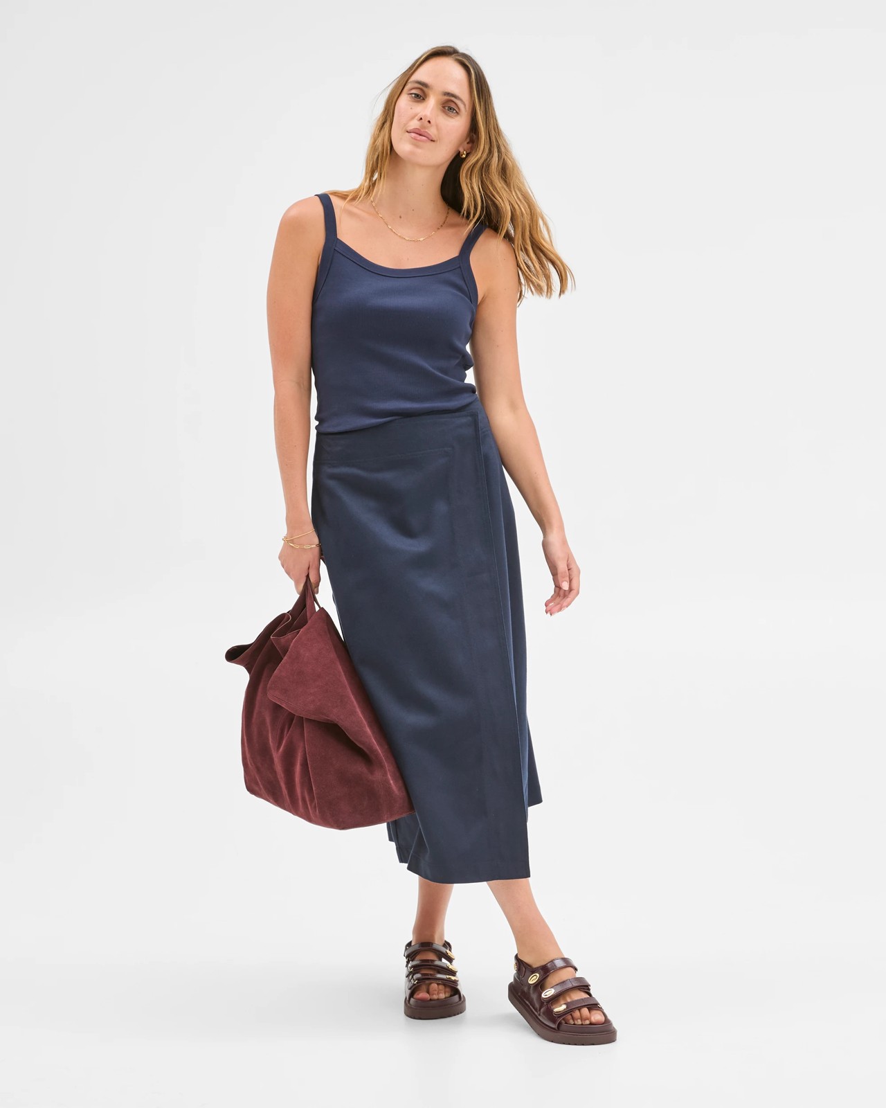 225_72053768_2+225T7205