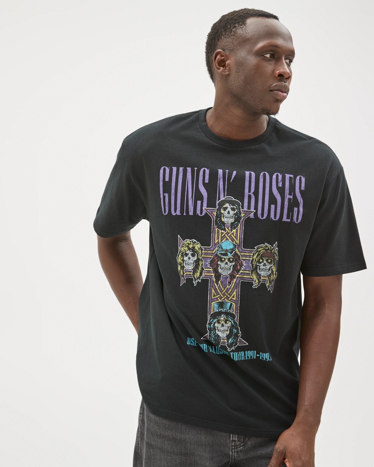 License Guns N' Roses Australian Cotton Graphic T-Shirt 3 of 5