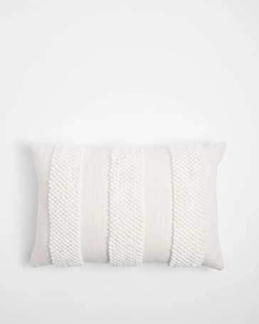 Ekko Looped Cushion