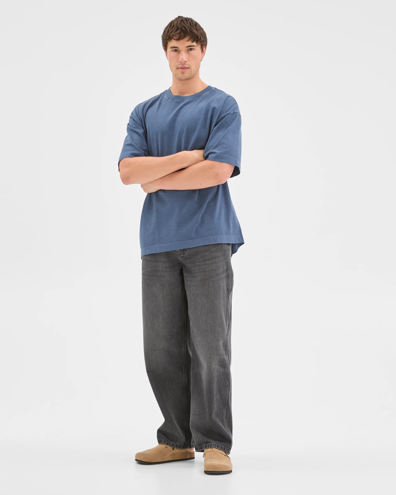 Commons Loose Fit Barrel Leg Denim Jeans 2 of 6