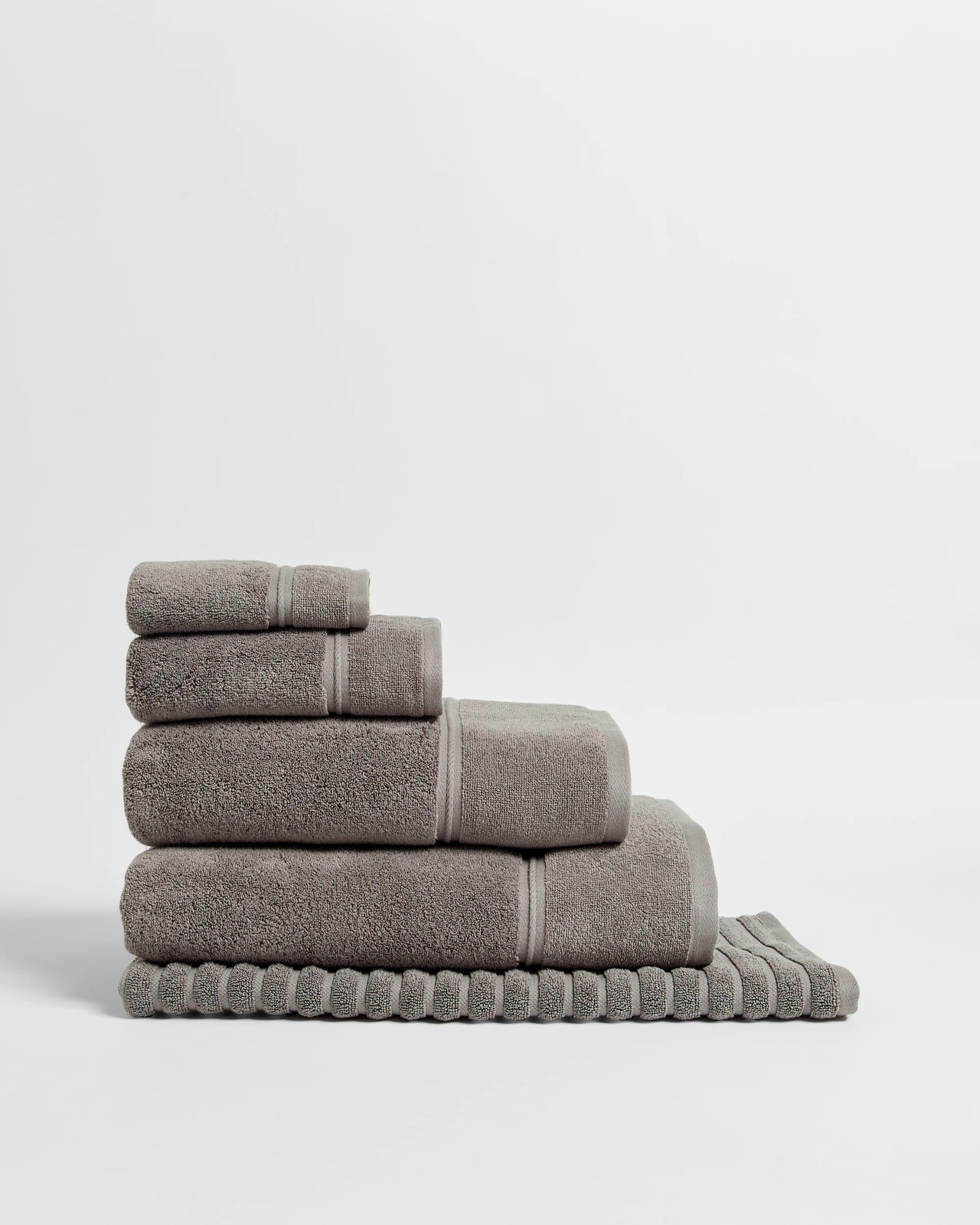 Luxury Egyptian Cotton Bath Towel - Grey 2 of 3