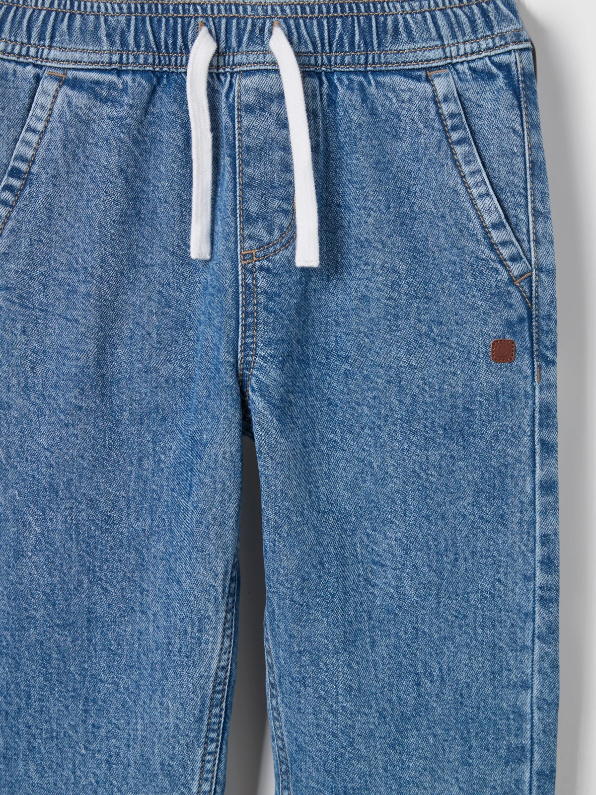 Elastic Waistband Loose Fit Denim Jeans - Mid Wash 2 of 2