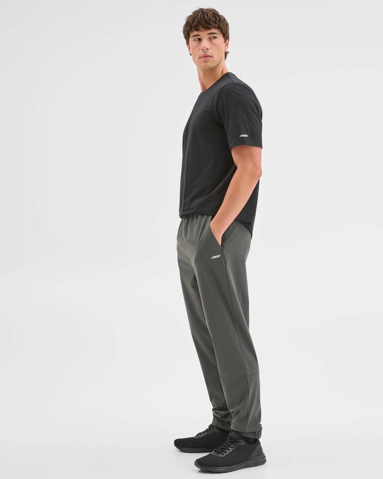 Active Core Woven Pants 5 of 5