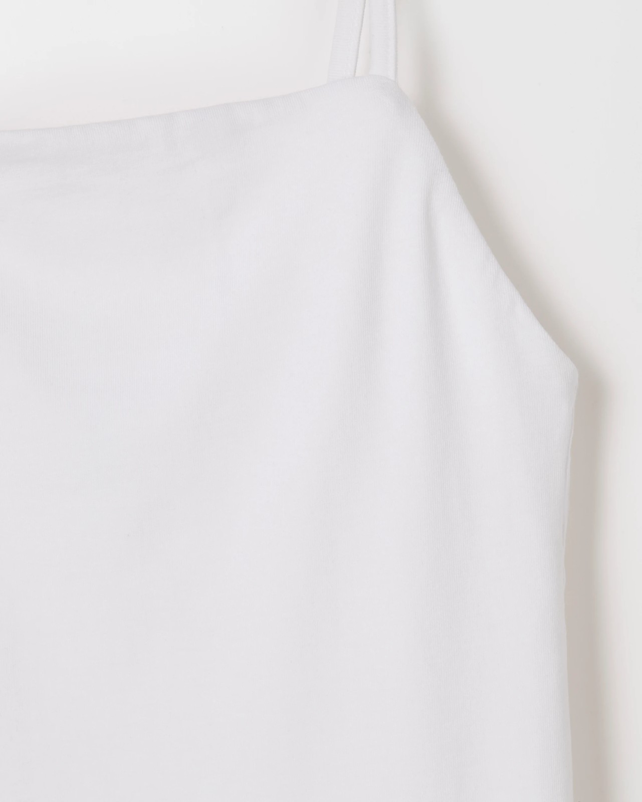 320_71968780_2+320T7196