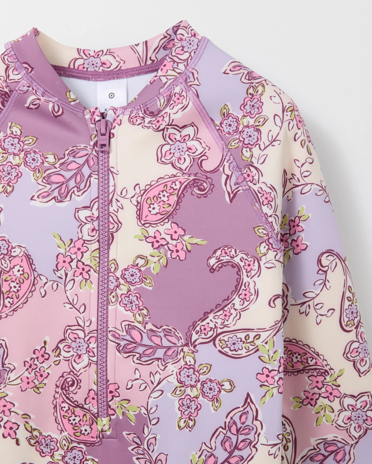 320_71989860_2+320T7198