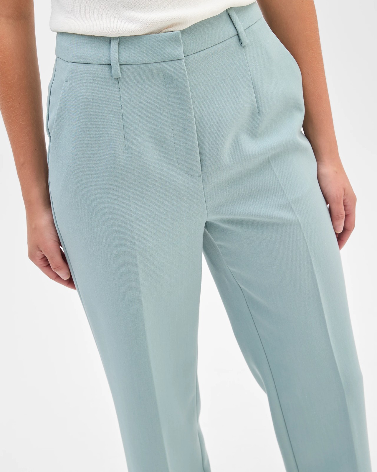 265_71999333_4+265T7199