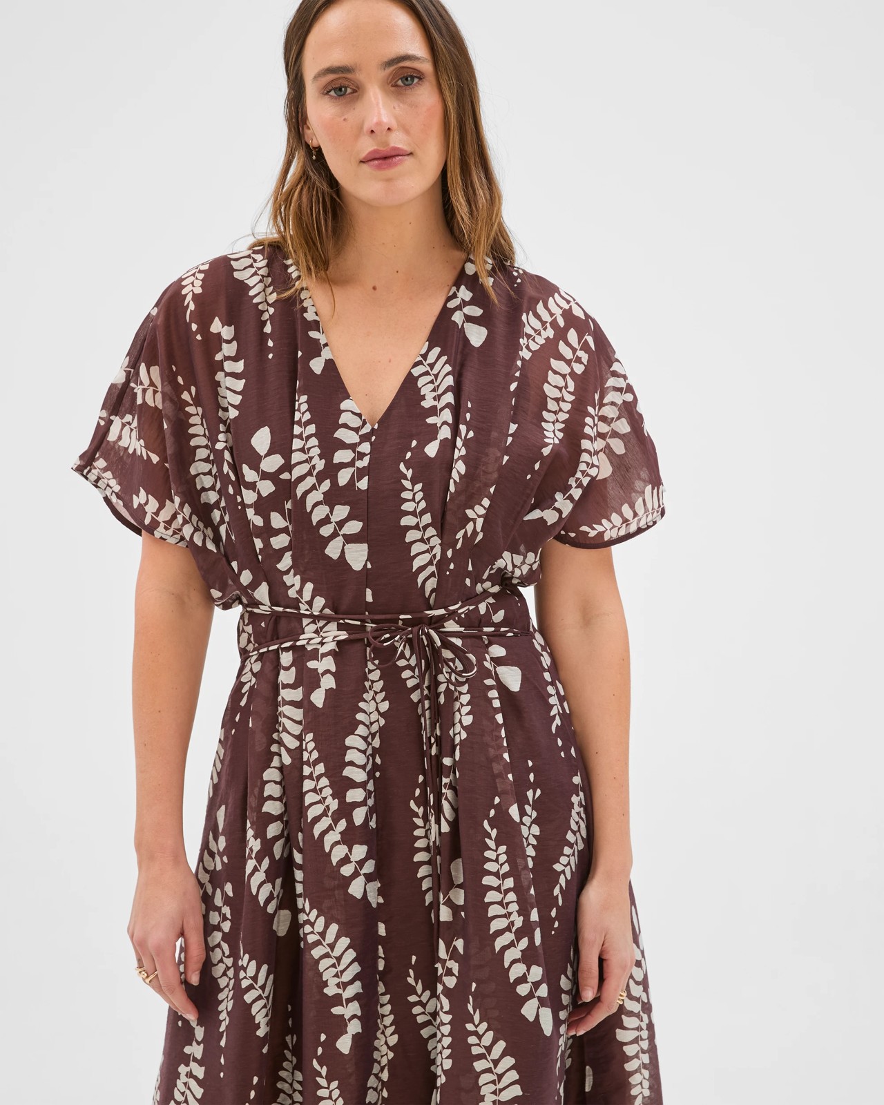 Preview Short Sleeve Tuck Detail Midi Dress 2 of 5