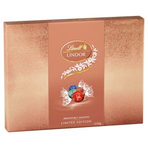 Lindt LINDOR Limited Edition Christmas Gift Box 230g