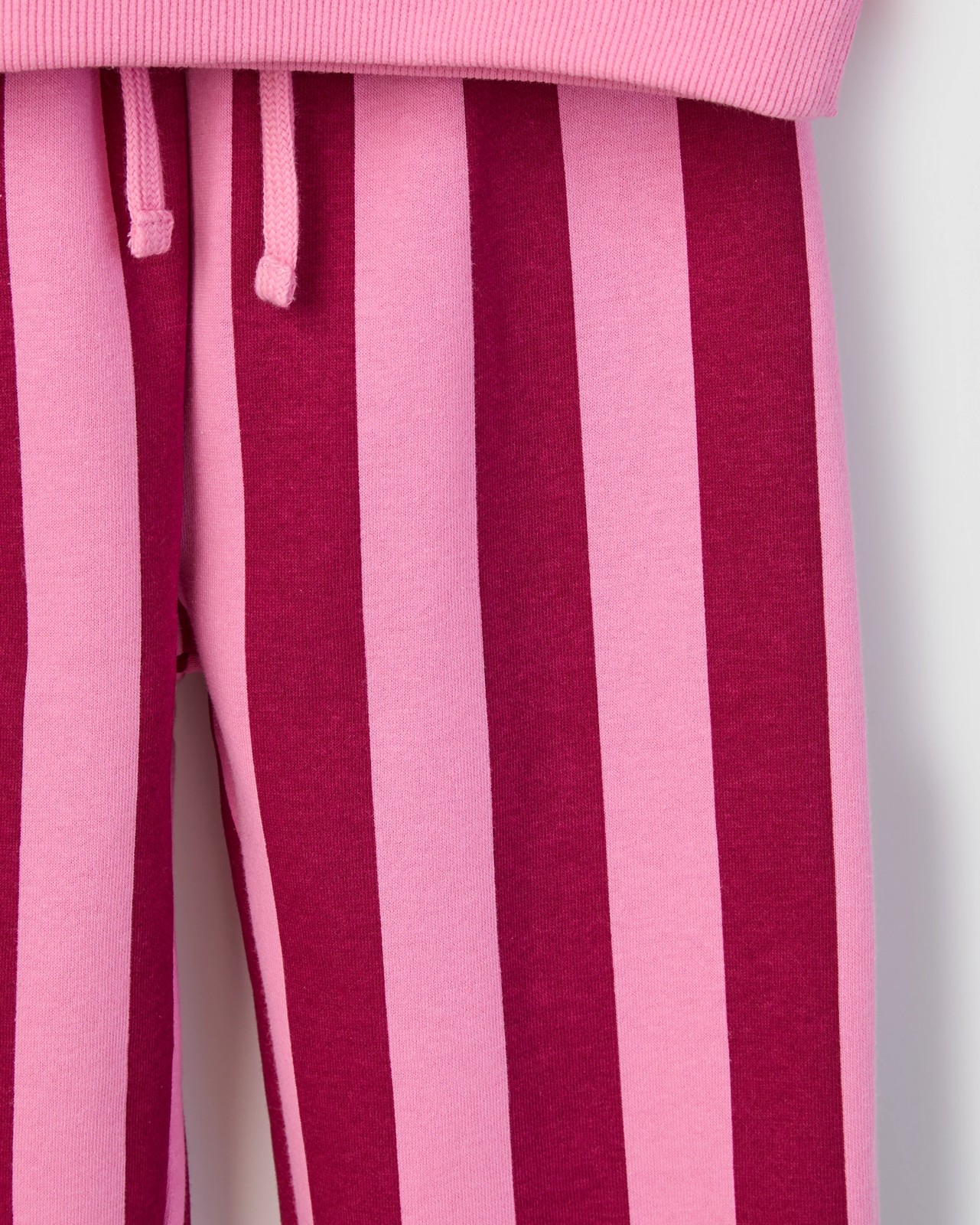 340_72095355_8+340T7209