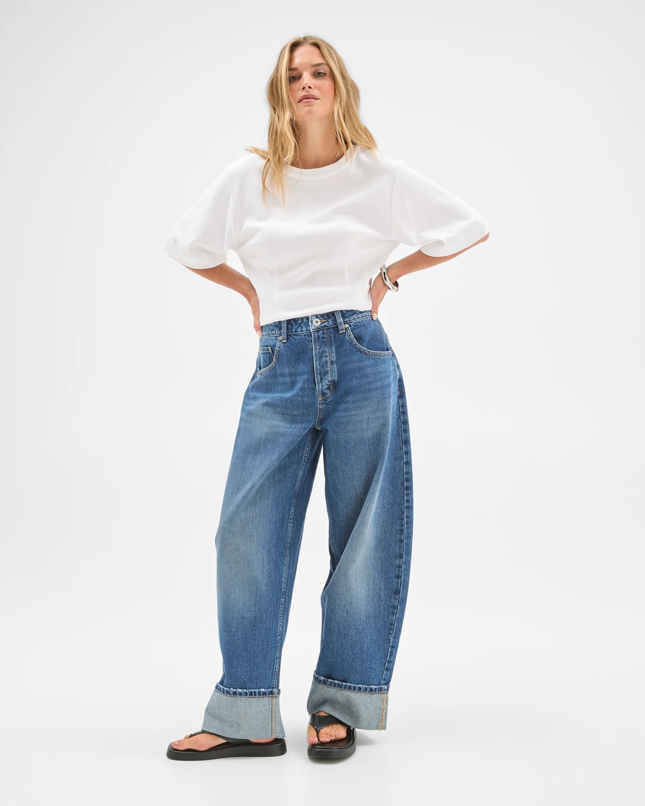 Lily Loves Mid Rise Cuffed Barrel Leg Denim Jeans 2 of 4