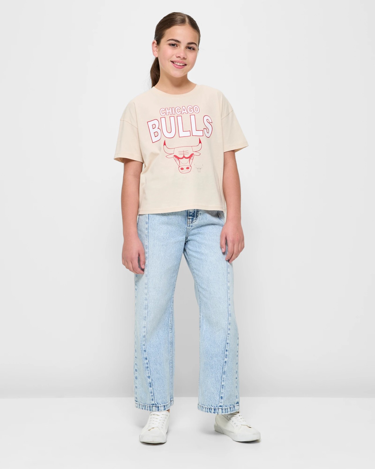 Chicago Bulls T-shirt - NBA 2 of 5