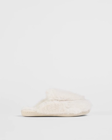 Fluffy Mule Scuff Slipper - Zuri