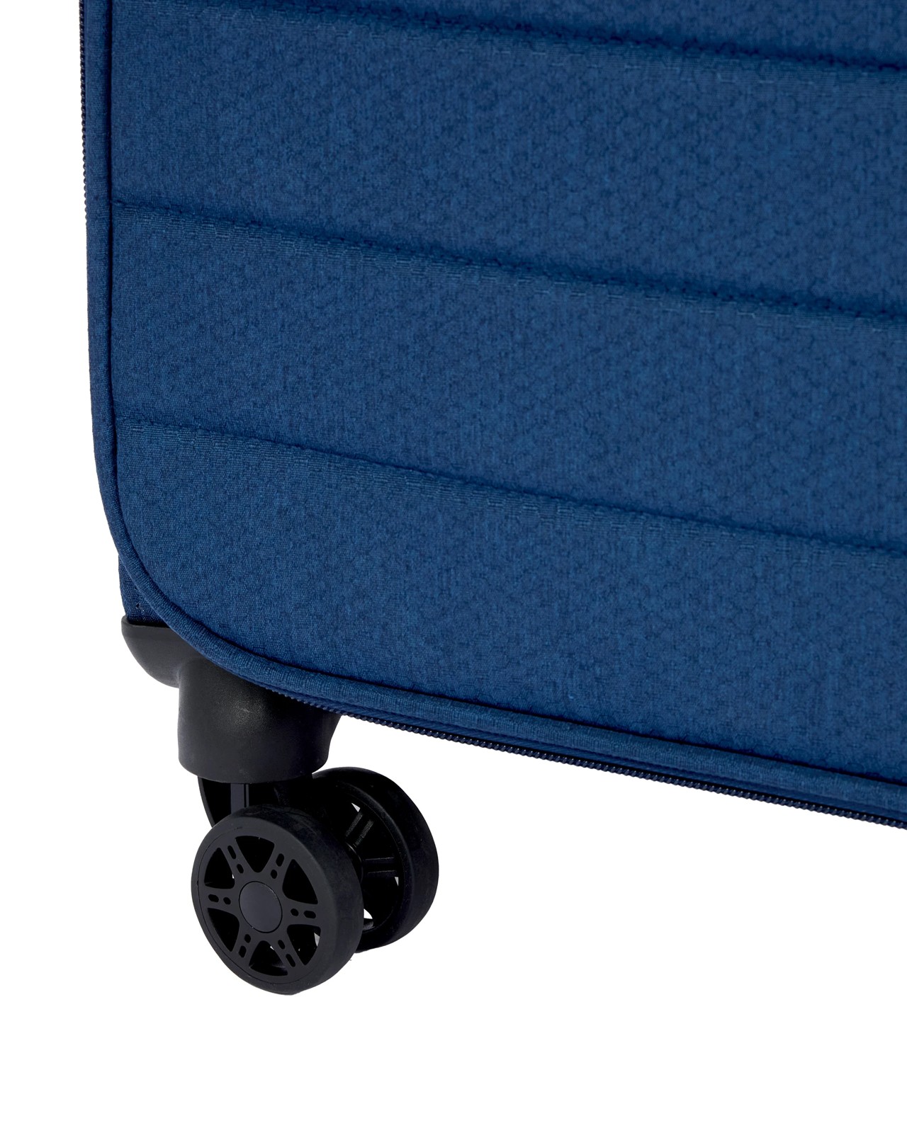 Anko 71cm 8 Wheels Lightweight Quilted Soft Case - Blue 5 of 6