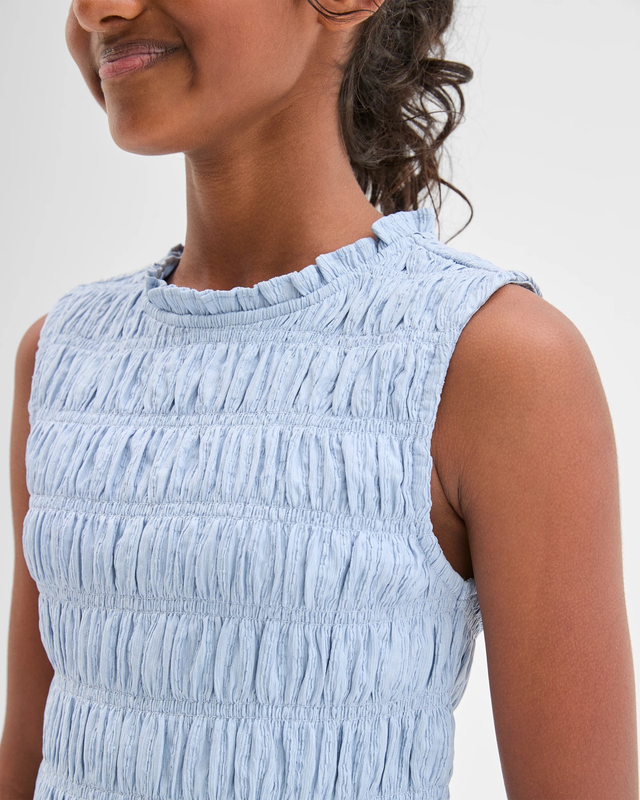 320_71836935_4+320T7183